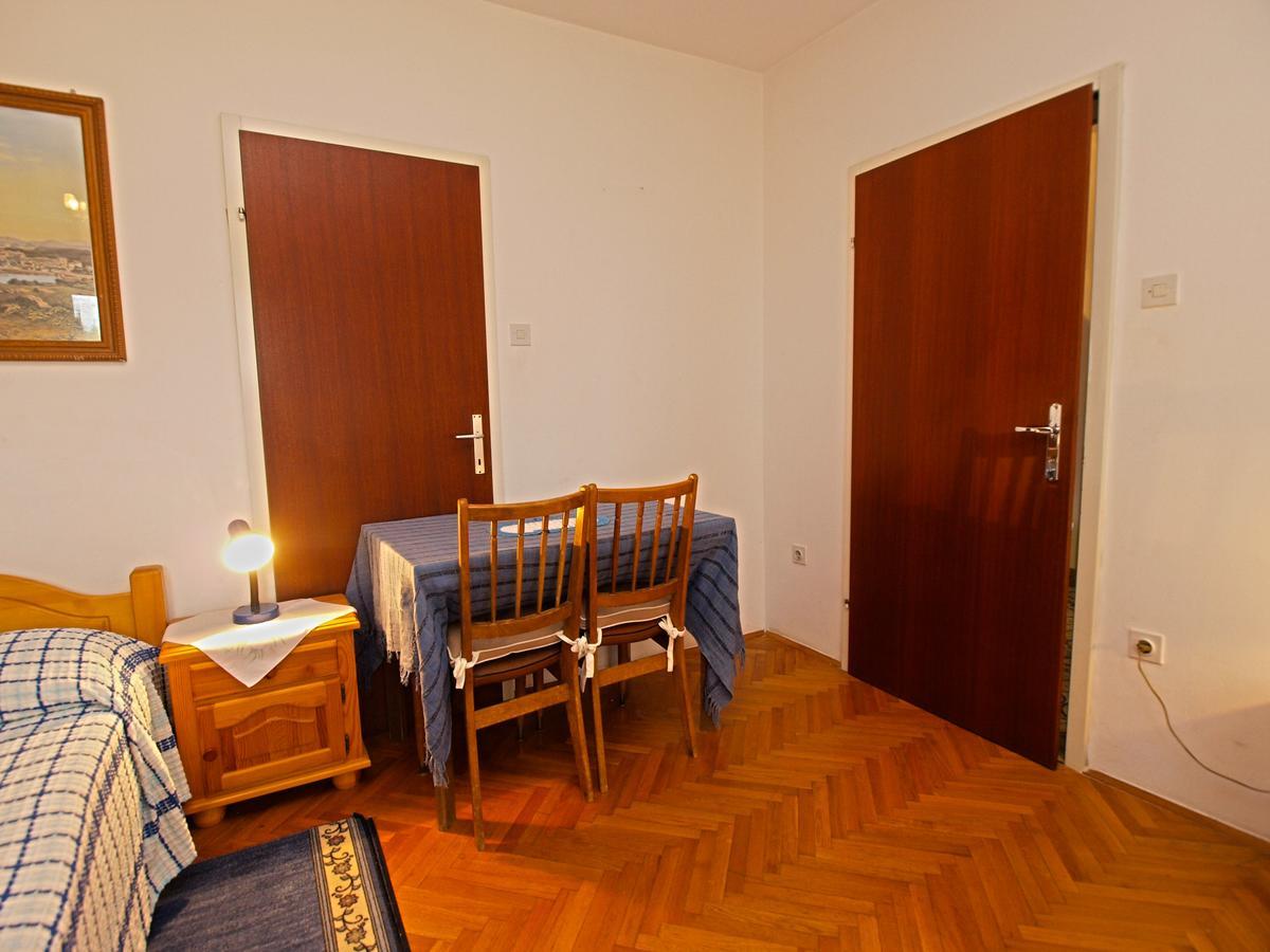 Rooms Milan 1370 로비니 외부 사진