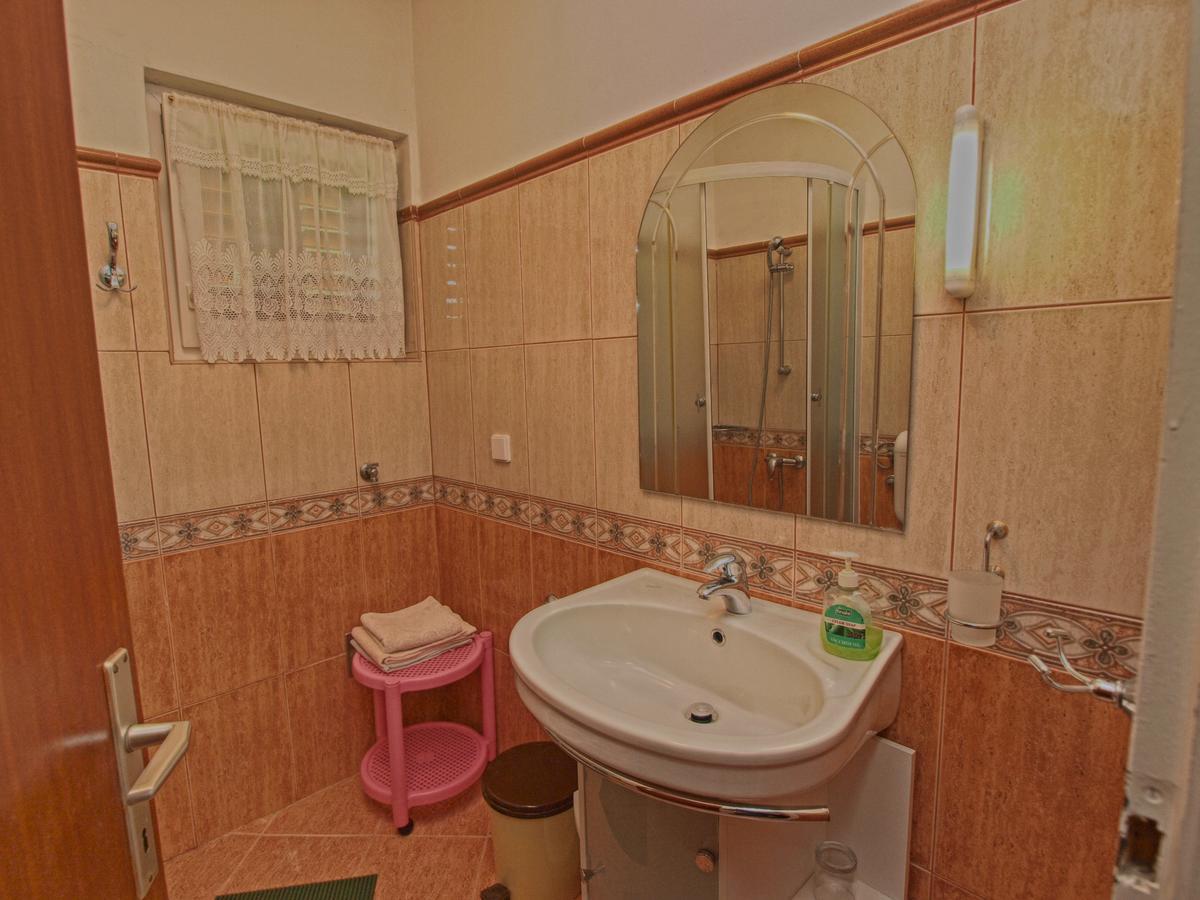 Rooms Milan 1370 로비니 외부 사진