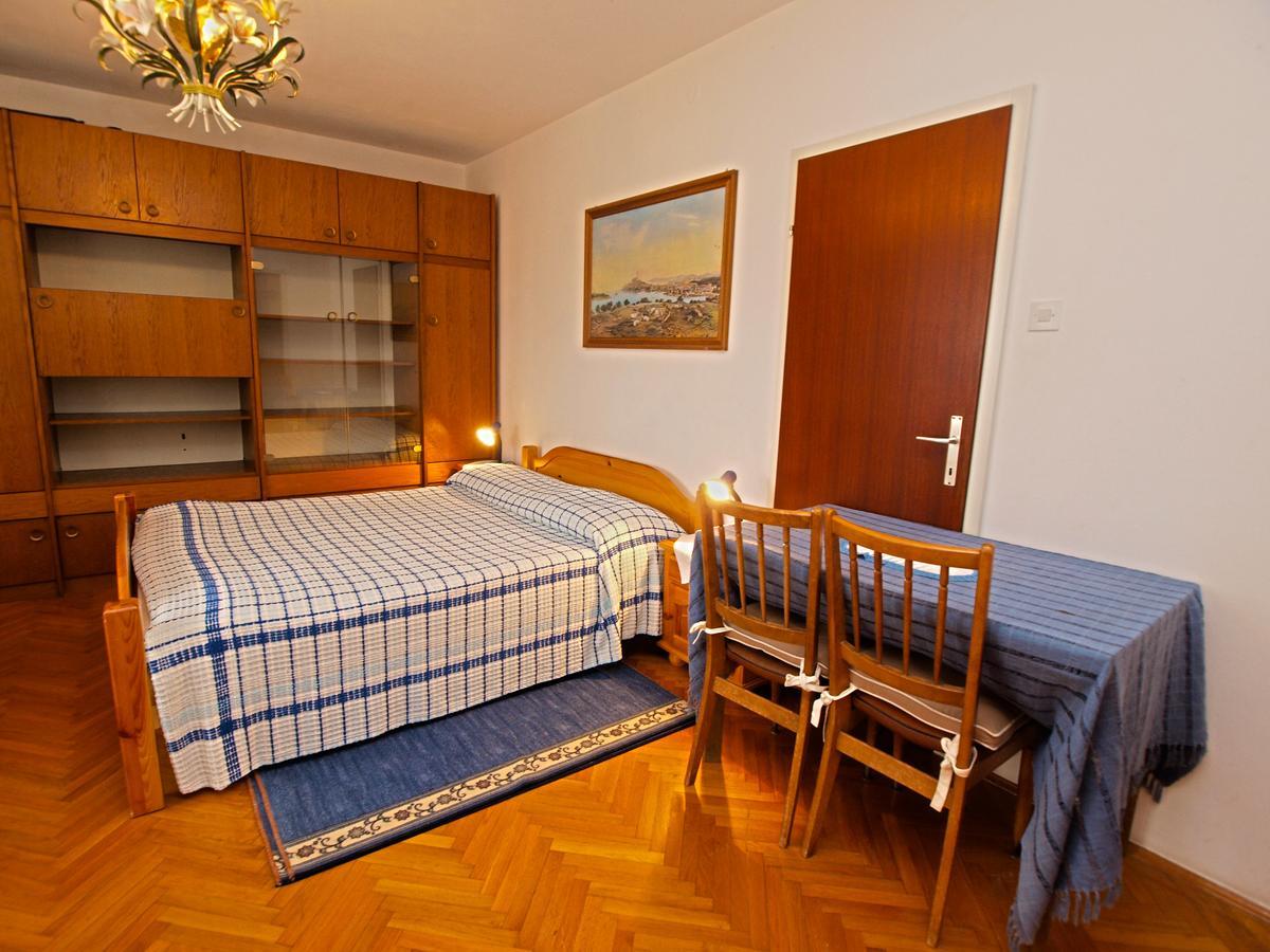 Rooms Milan 1370 로비니 외부 사진